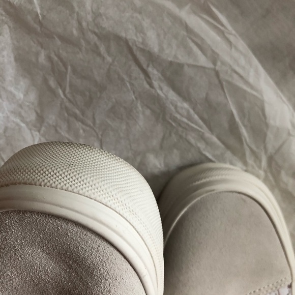 White Ditsy Floral Old Skool Vans - Picture 3 of 7